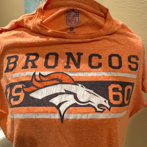 NFL Broncos Orange T-Shirt - Picture 1 of 2